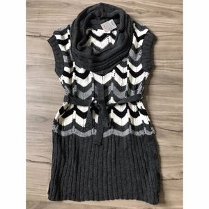 CHARLOTTE RUSSE COWL NECK ZIG ZAG TUNIC SWEATER L